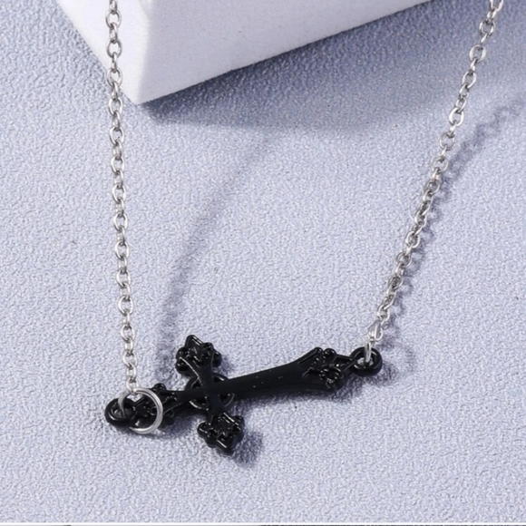 Black Cross Silver Choker Necklace - Picture 4 of 4